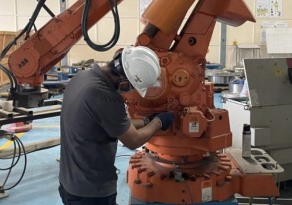 ABB�C���˱��B�P�I�㲿��