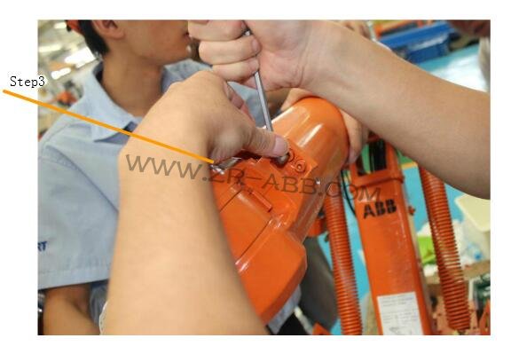 ABB�C����IRB2400ϵ���ŷ�늙C�S���b���E����