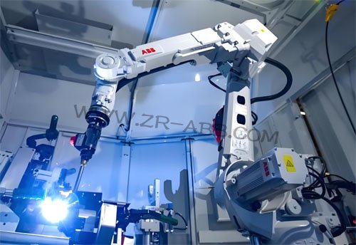 ABB�C(j��)���˱��B(y��ng)�S�o(h��)��(n��i)�ݡ����������ڼ�ע�����(xi��ng)